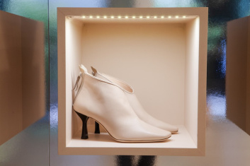 Fotoservizio/SS 2021/WOMEN/PRESENTAZIONE/AGL/DP2/3