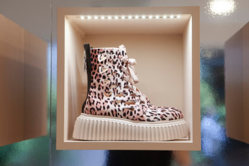 Fotoservizio/SS 2021/WOMEN/PRESENTAZIONE/AGL/DP2/17