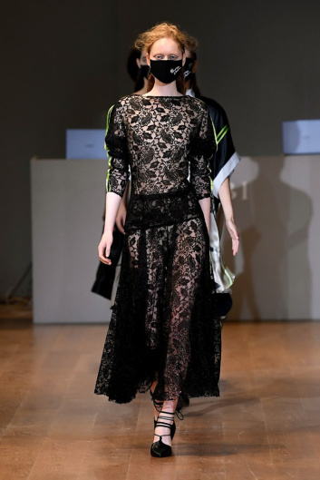 Fotoservizio/SS 2021/WOMEN/SFILATA/FRANCESCA LIBERATORE/DP2/12