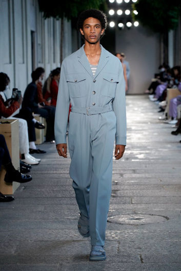 Fotoservizio/SS 2021/WOMEN/SFILATA/BOSS/DP2/4