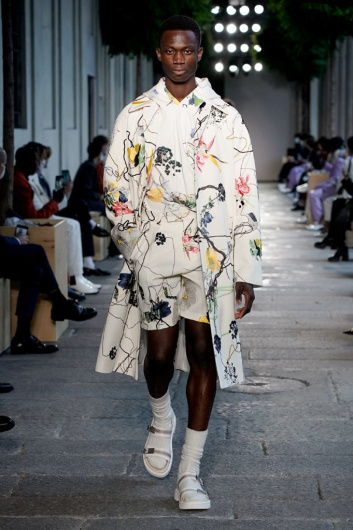 Fotoservizio/SS 2021/WOMEN/SFILATA/BOSS/DP2/1