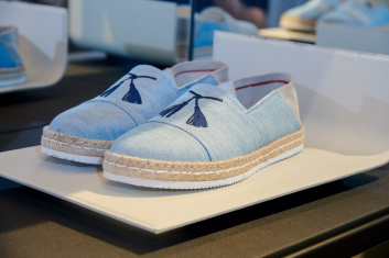 Fotoservizio/SS 2021/WOMEN/PRESENTAZIONE/KITON/DP2/13