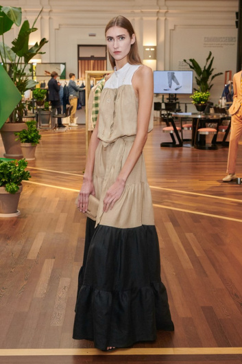 Fotoservizio/SS 2021/WOMEN/PRESENTAZIONE/KITON/DP2/54