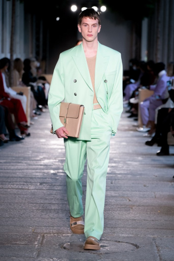 Fotoservizio/SS 2021/WOMEN/SFILATA/BOSS/DP2/11