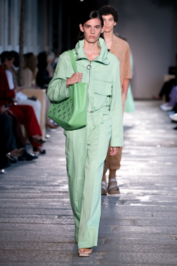 Fotoservizio/SS 2021/WOMEN/SFILATA/BOSS/DP2/14