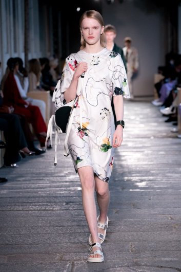 Fotoservizio/SS 2021/WOMEN/SFILATA/BOSS/DP2/25