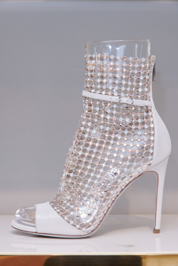 Fotoservizio/SS 2021/WOMEN/APPUNTAMENTO/RENÉ CAOVILLA/DP2/8