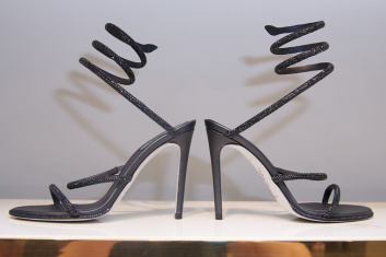 Fotoservizio/SS 2021/WOMEN/APPUNTAMENTO/RENÉ CAOVILLA/DP2/14