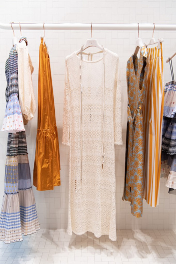 Fotoservizio/SS 2021/WOMEN/PRESENTAZIONE/BEATRICE B/DP2/6
