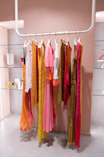 Fotoservizio/SS 2021/WOMEN/PRESENTAZIONE/BEATRICE B/DP2/6