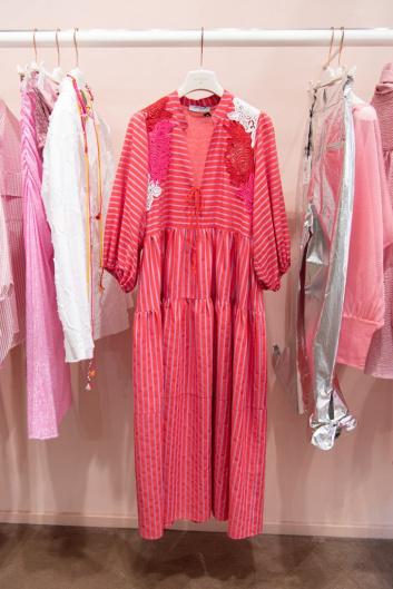 Fotoservizio/SS 2021/WOMEN/PRESENTAZIONE/BEATRICE B/DP2/16