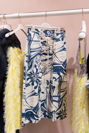 Fotoservizio/SS 2021/WOMEN/PRESENTAZIONE/BEATRICE B/DP2/18