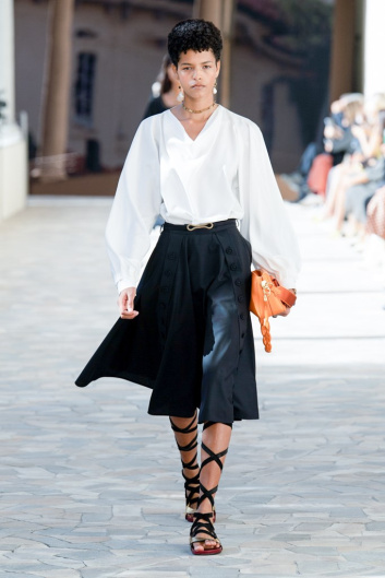 Fotoservizio/SS 2021/WOMEN/SFILATA/PORTS 1961/DP2/3