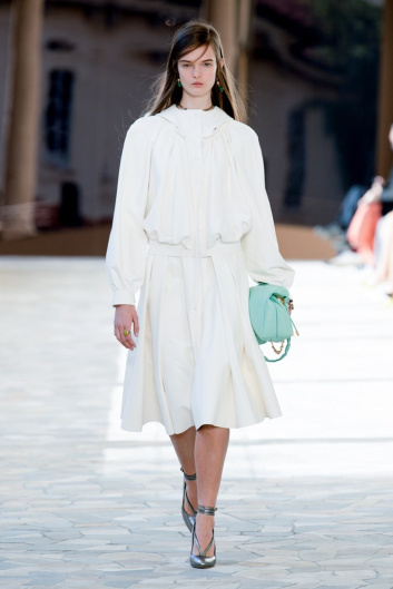 Fotoservizio/SS 2021/WOMEN/SFILATA/PORTS 1961/DP2/3