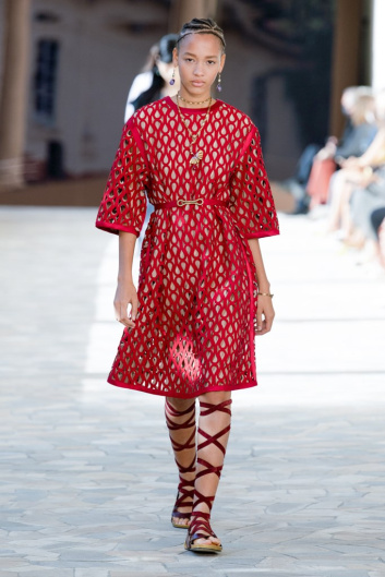 Fotoservizio/SS 2021/WOMEN/SFILATA/PORTS 1961/DP2/5