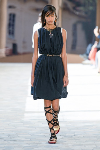 Fotoservizio/SS 2021/WOMEN/SFILATA/PORTS 1961/DP2/0