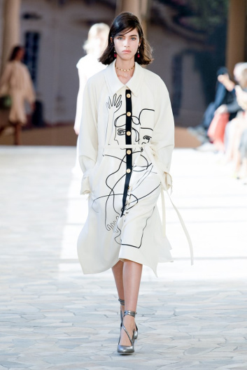 Fotoservizio/SS 2021/WOMEN/SFILATA/PORTS 1961/DP2/1