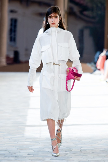 Fotoservizio/SS 2021/WOMEN/SFILATA/PORTS 1961/DP2/13