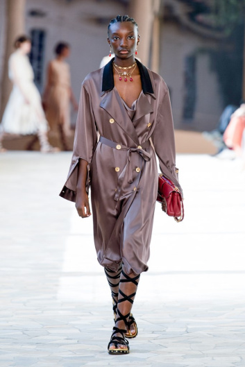 Fotoservizio/SS 2021/WOMEN/SFILATA/PORTS 1961/DP2/17