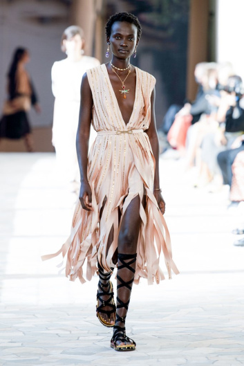 Fotoservizio/SS 2021/WOMEN/SFILATA/PORTS 1961/DP2/18