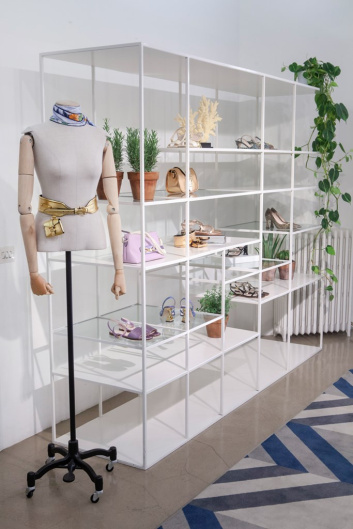 Fotoservizio/SS 2021/WOMEN/PRESENTAZIONE/POLLINI/DP2/1