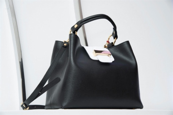 Fotoservizio/SS 2016/WOMEN/BRACCIALINI/DP2/37