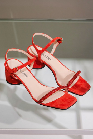 Fotoservizio/SS 2021/WOMEN/PRESENTAZIONE/POLLINI/DP2/41