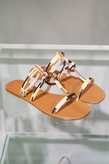 Fotoservizio/SS 2021/WOMEN/PRESENTAZIONE/POLLINI/DP2/43