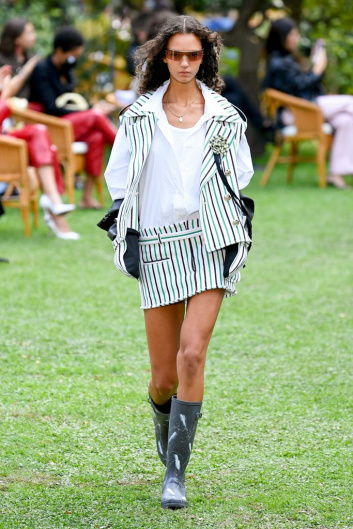 Fotoservizio/SS 2021/WOMEN/SFILATA/PHILOSOPHY DI LORENZO SERAFINI/DP2/3