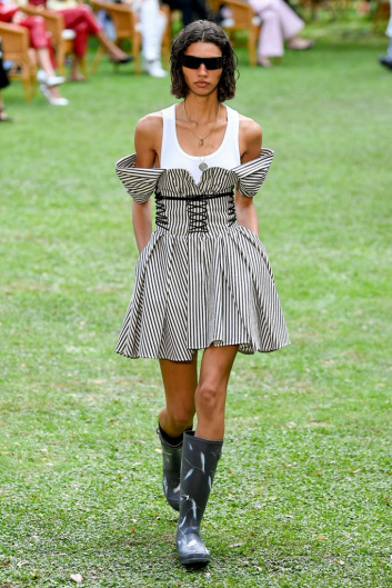 Fotoservizio/SS 2021/WOMEN/SFILATA/PHILOSOPHY DI LORENZO SERAFINI/DP2/5