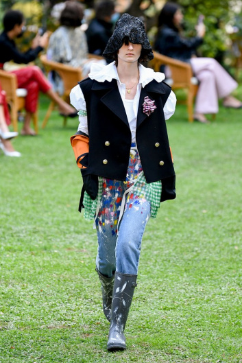 Fotoservizio/SS 2021/WOMEN/SFILATA/PHILOSOPHY DI LORENZO SERAFINI/DP2/7