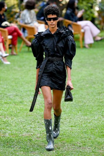 Fotoservizio/SS 2021/WOMEN/SFILATA/PHILOSOPHY DI LORENZO SERAFINI/DP2/8