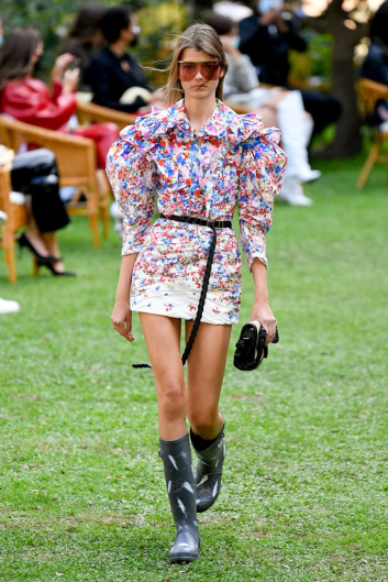 Fotoservizio/SS 2021/WOMEN/SFILATA/PHILOSOPHY DI LORENZO SERAFINI/DP2/19