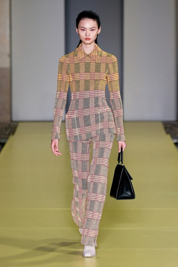 Fotoservizio/SS 2021/WOMEN/SFILATA/SALVATORE FERRAGAMO/DP2/2