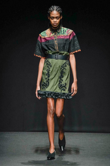 Fotoservizio/SS 2021/WOMEN/SFILATA/SHI.RT/DP2/2