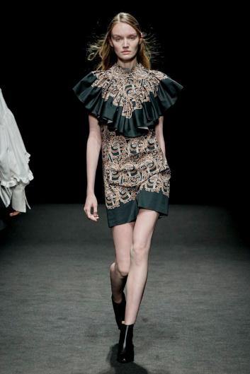 Fotoservizio/SS 2021/WOMEN/SFILATA/SHI.RT/DP2/5