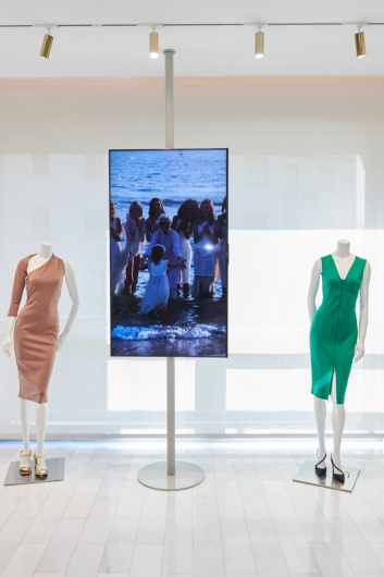 Fotoservizio/SS 2021/WOMEN/APPUNTAMENTO/CHIARA BONI/DP2/14
