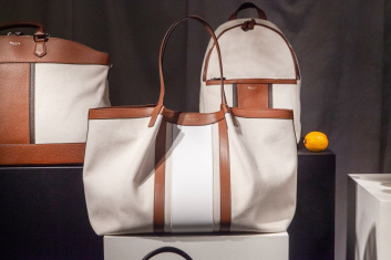 Fotoservizio/SS 2021/WOMEN/PRESENTAZIONE/SERAPIAN/DP2/29