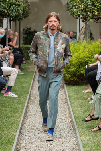 Fotoservizio/SS 2021/MEN/SFILATA/ETRO/DP2/10