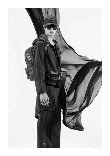 Fotoservizio/SS 2021/MEN/SFILATA/LES HOMMES/DP2/16