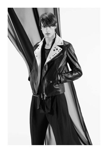 Fotoservizio/SS 2021/MEN/SFILATA/LES HOMMES/DP2/19