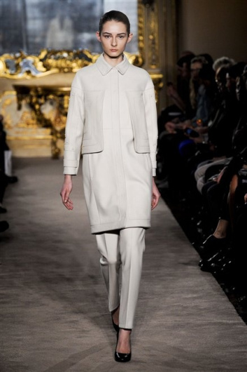 Fotoservizio/FW 2012-2013/WOMEN/MARCO DE VINCENZO/3
