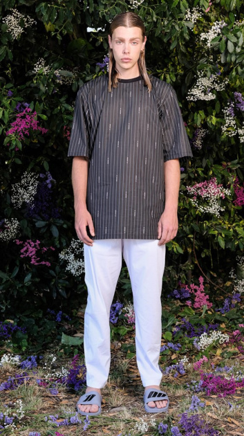 Fotoservizio/SS 2021/MEN/SFILATA/NUMERO 00/DP2/3