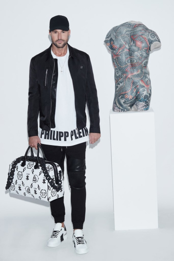 Fotoservizio/SS 2021/MEN/SFILATA/PHILIPP PLEIN/DP2/22