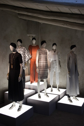 Fotoservizio/SS 2016/WOMEN/PIAZZA SEMPIONE/DP2/24