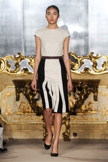 Fotoservizio/FW 2012-2013/WOMEN/MARCO DE VINCENZO/12