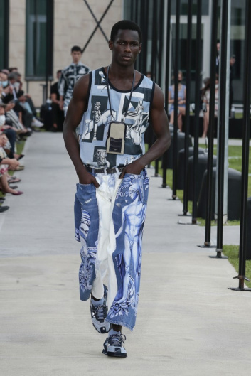 Fotoservizio/SS 2021/MEN/SFILATA/DOLCE & GABBANA/DP2/1