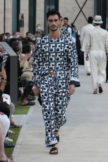 Fotoservizio/SS 2021/MEN/SFILATA/DOLCE & GABBANA/DP2/25