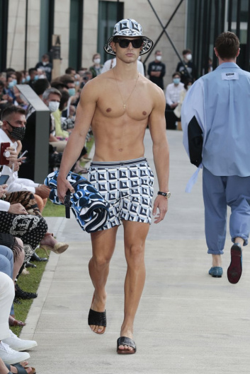 Fotoservizio/SS 2021/MEN/SFILATA/DOLCE & GABBANA/DP2/91