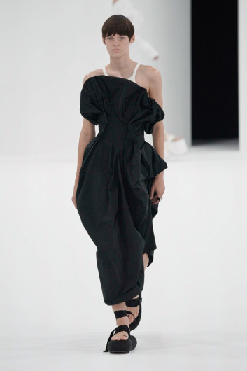 Fotoservizio/SS 2022/WOMEN/SFILATA/SPORTMAX/DP2/16